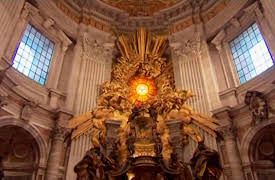 Discovering the Vatican: A Basilica above the grave