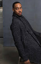 La'Charles Trask as Delivery Man