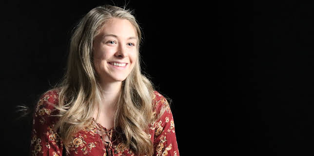 12:00: Caught In The Net (S1 E4) (S1) | Investigation Discovery | 3/15 2026