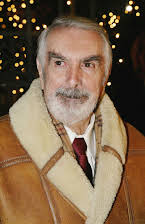 Milo O'Shea as Judge Hoyle