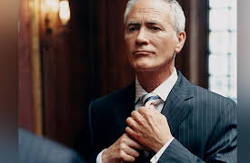 The Economics of Uncertainty: The Principal-Agent Problem: When Mice Play