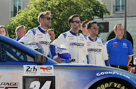 24 Hours of Le Mans: Road to Le Mans