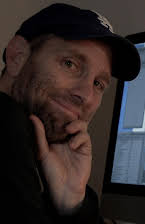 Jack Paulson som Celebrity with Hair Trouble