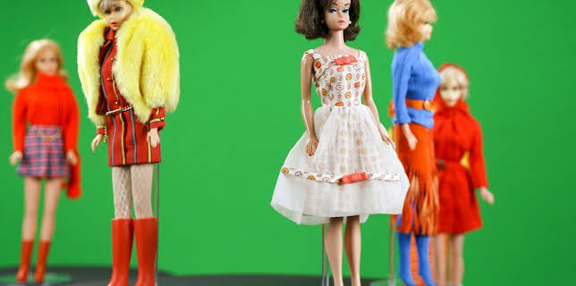 02:40: Barbie - Die perfekte Frau? | Arte | 2/9 2026