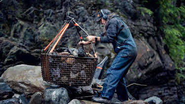 10:00 AM: Gold Rush: White Water (S5) | Discovery Channel | 6/19 2026