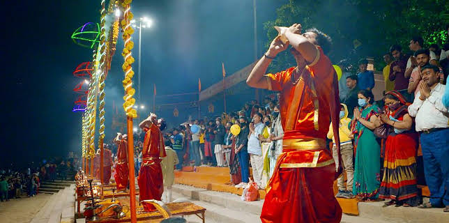 12:35 AM: Nature and Us: A History through Art (S1 E1) (S1) | BBC Four | 3/15 2026