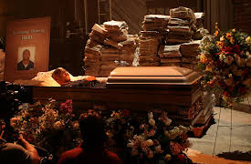 Everybody Hates Chris, S1: Everybody Hates Gout