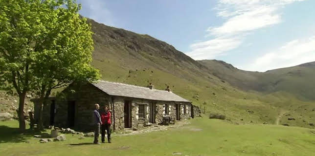 7:30 PM: Wainwright Walks (S2) | BBC Four | 1/29 2026
