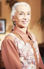 Josefina Echánove as 