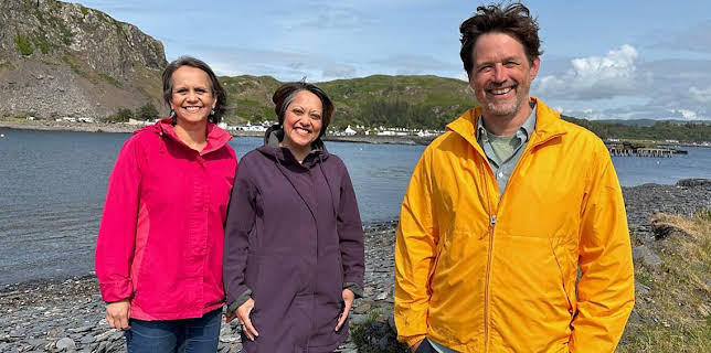 7:15 AM: Escape to the Country (S26) | BBC Two | 3/18 2026