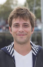 Julien Baumgartner som 