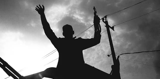 Hell On Earth: The Fall of Syria and the Rise of ISIS (2017)