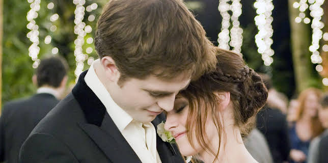 16:05: Breaking Dawn - Biss zum Ende der Nacht (1) | RTL 2 | 12/29 2025