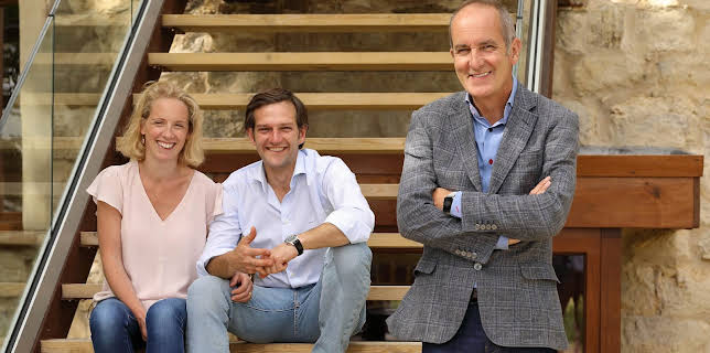 7:55 PM: Grand Designs | More 4 | 12/19 2025