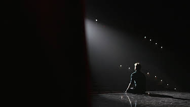 11:00: The Price of Glee (S1 E1) (S1) | ID | 5/6 2026