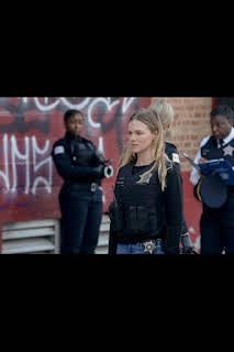 02:30: Chicago P.D. (T10): Ep.5 Nube rosa | Calle 13 | 8/1 2026