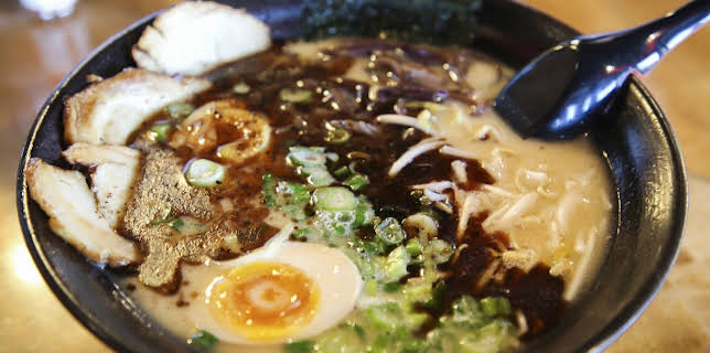 01:50: Man vs Food - Die XXL-Challenge! | ProSieben Maxx | 12/12 2025