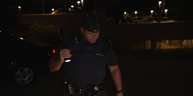 04:55: Södertäljepolisen (S1 E3) (S1) | Kanal 9 | 12/6 2025