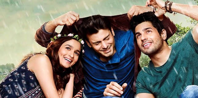 Kapoor & Sons (2016)