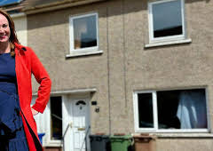 Homes Under the Hammer