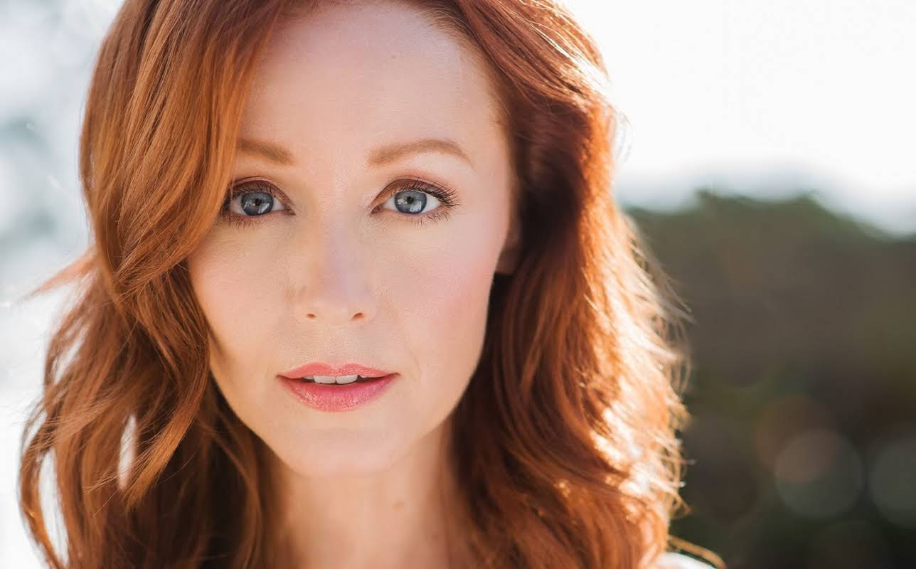 Lindy Booth