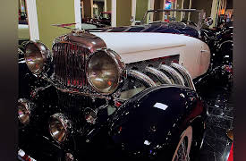 Volo House of Cars: The King is in the Building