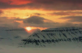 discovery+ Immersions, Season 1: Midnight Sun of Svalbard