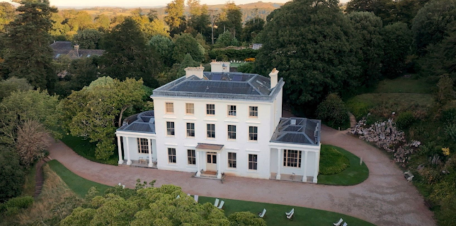 04:20: Häuser der Kunst | Arte | 1/19 2026