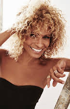 Michelle Hurd som 
