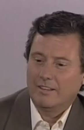 Gastón Tuset as Director