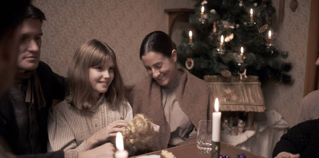 10:00: So weihnachtet es in der Monarchie | 3SAT | 12/20 2025