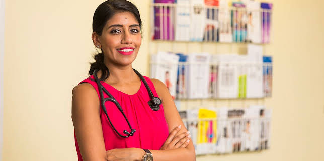 7:00 PM: GPs: Behind Closed Doors (S4 E23) (S4) | 5 Star | 12/17 2025