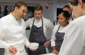 You Are What You Eat: A Twin Experiment: Episode 2