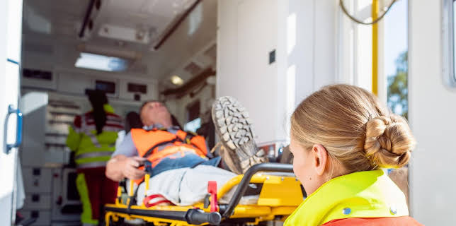 11:00: Lebensretter hautnah - Wenn jede Sekunde zählt | Sat1 | 1/13 2026