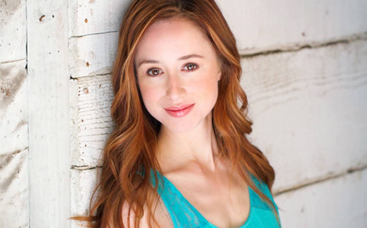 Sara Lynne Wright