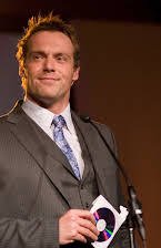 Michael Shanks som 
