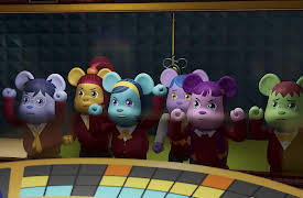 BE@RBRICK: The Ballad of Ms. Goldenshorts