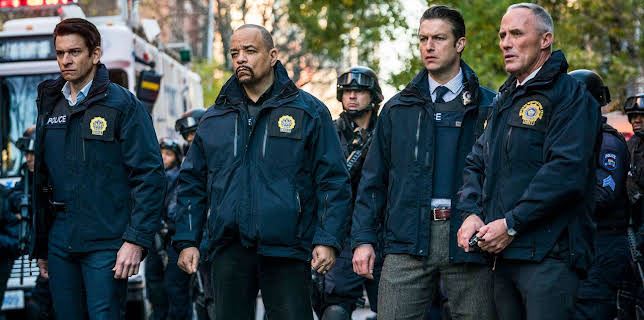 10:00 PM: Law & Order: Special Victims Unit (S17 E11) (S17) | 5 USA | 1/11 2026