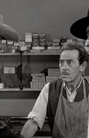 Charles Wagenheim as 