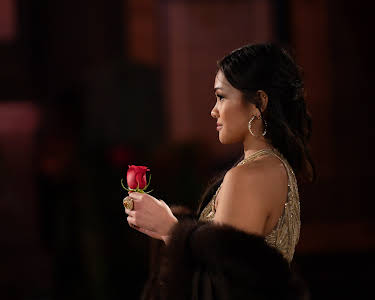 06:20: Ungkarskvinnen (S21 E7) (S21) | FEM | 4/10 2026