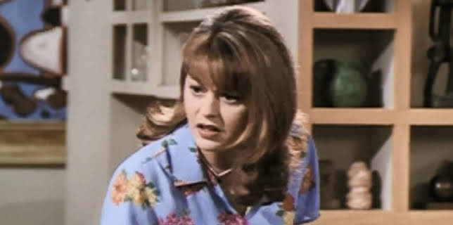 10:40 AM: Frasier | Channel 4 | 12/3 2025