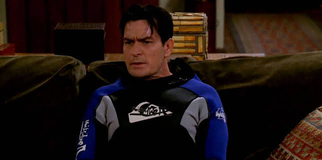 21:35: Two and a Half Men (S4 E3) (S4) | Kanal 9 | 2/10 2026