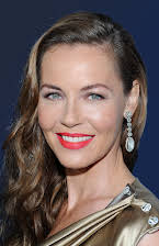 Connie Nielsen como 