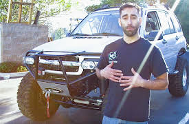 Dirt Every Day Extra, Season 1: Truck Tour: Rob's Trophy Tracker