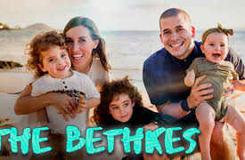 The Bethkes: Epic Hawaii: Shine Your Light
