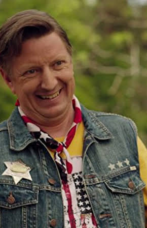 Per Svensson as 