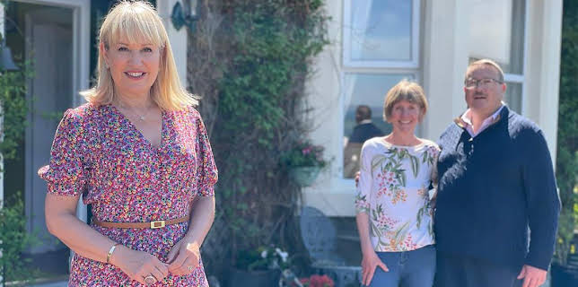 2:45 PM: Escape to the Country (S22) | BBC One | 11/21 2025