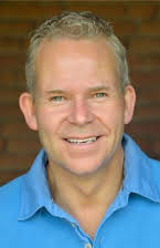 Ty Hurley som Plain Clothes Police Officer