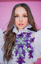 Savannah Lee May som 