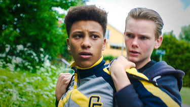 20:55: Kameleon: Jeg backer deg bro | NRK Super | 4/25 2026